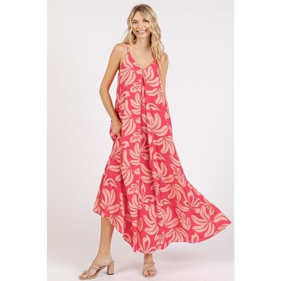 Mittoshop Printed V-Neck Side Pockets Relaxed Fit Maxi Cami Dress | Strawberry - Picture 5 of 5
